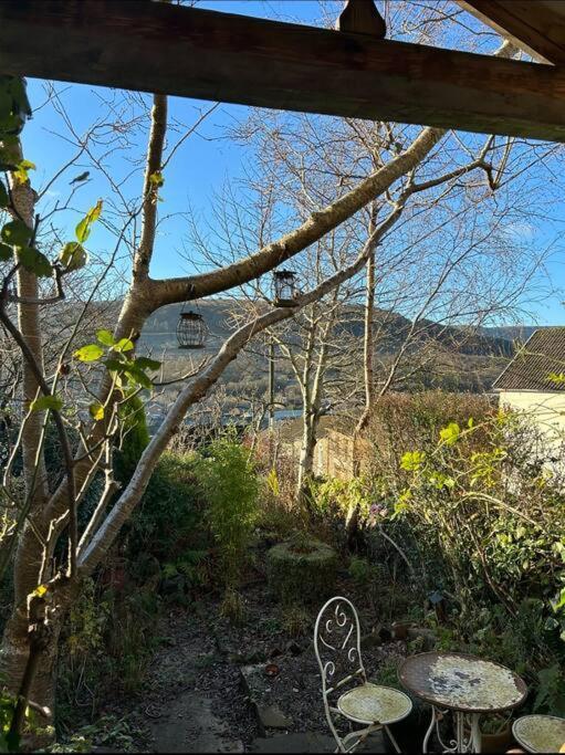 Holiday home Hillside